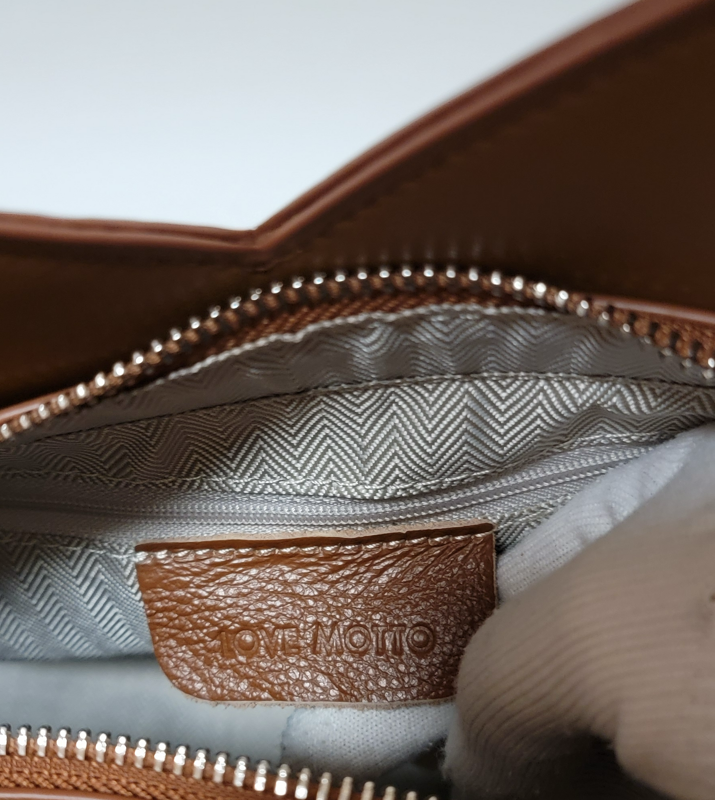 Love Motto Woven Check Tote