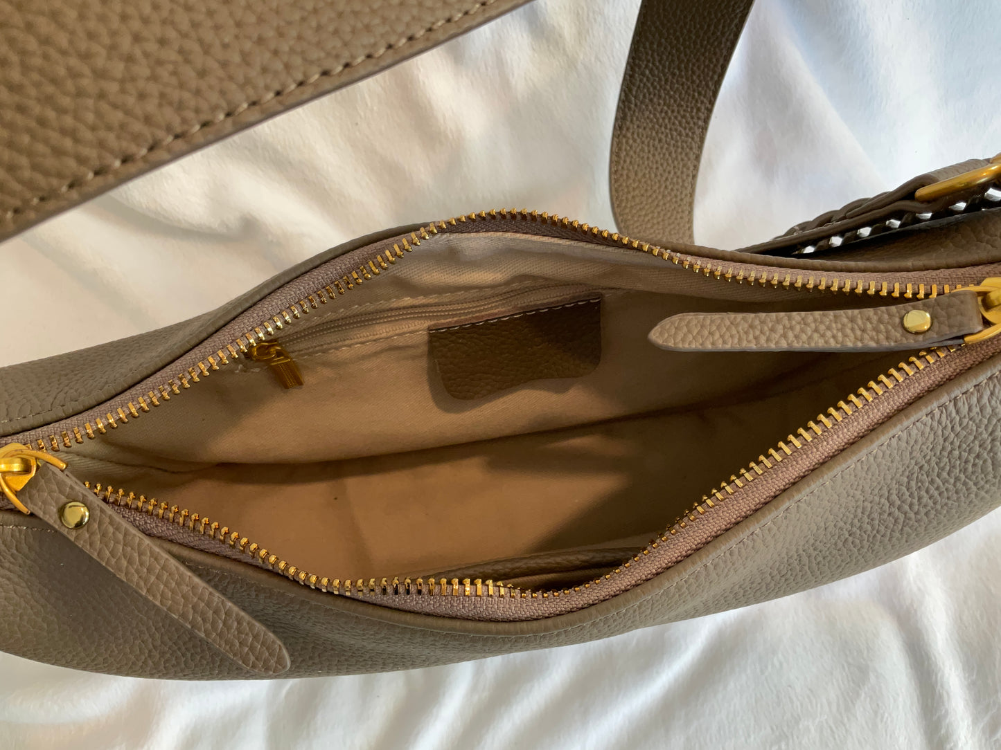 Love Motto Modern Glamour Elegant Genuine Leather Shoulder Bag